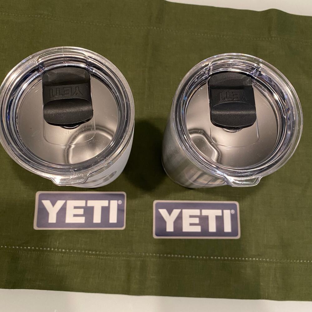 YETI Rambler 20 oz Tumbler Lot of 2 Stainless Steel Vacuum Insulated Logos - Picture 3 of 4